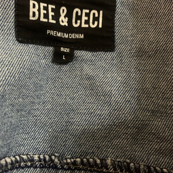 BEE & CECI Distressed Denim/Jean’s Jacket.Enjoy the summer with this nice jacket - Picture 6 of 6